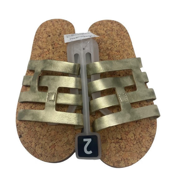 OshKosh B'gosh Girls Gold Open Toe Slide on Flat Sandals - Size 2 - Picture 6 of 7